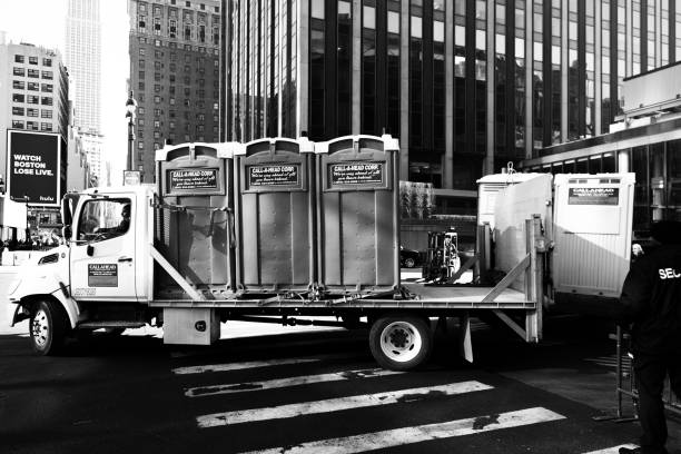 Best Porta potty rental near me  in Covedale, OH